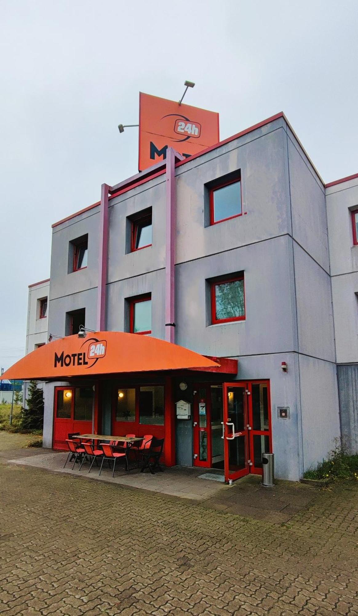Motel 24H Hannover Kültér fotó