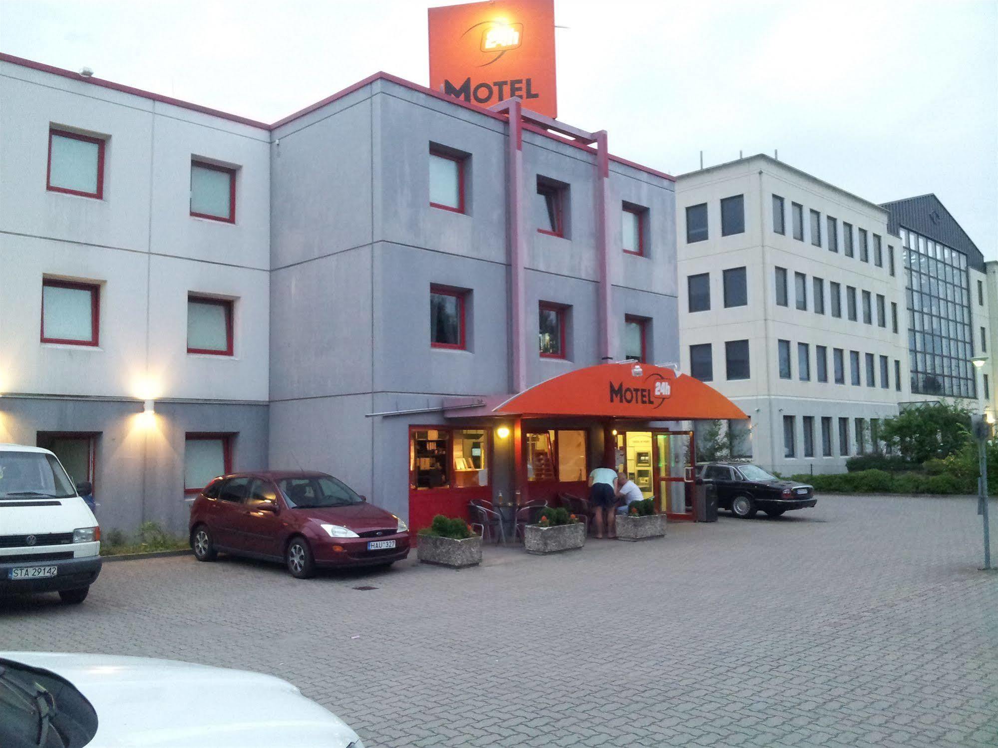 Motel 24H Hannover Kültér fotó